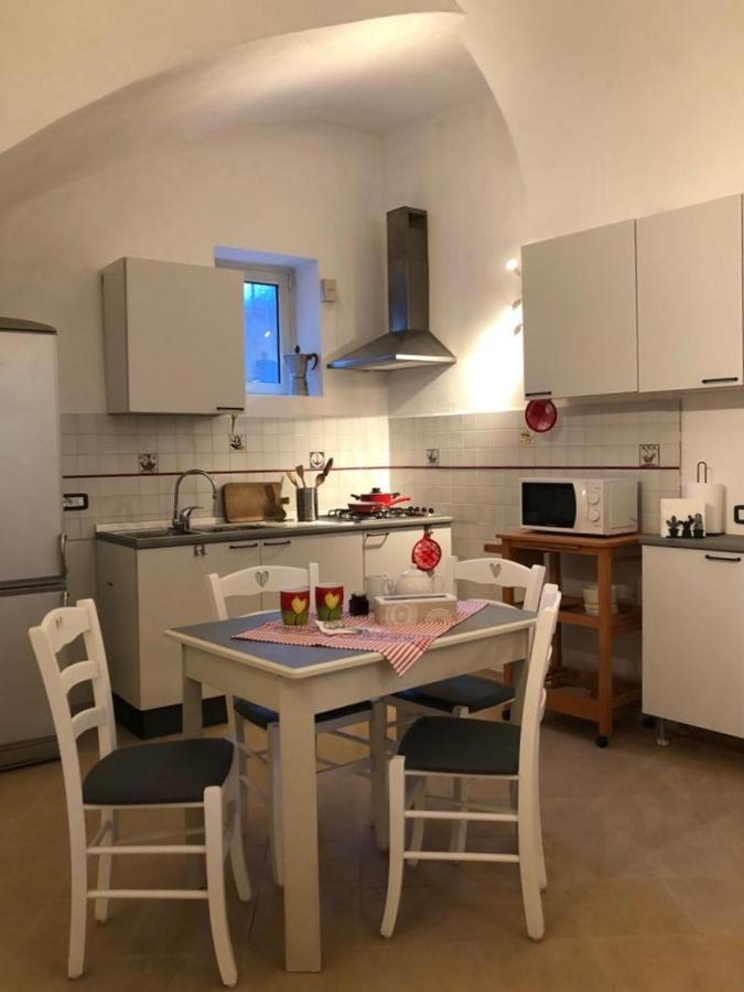 La Loggia Di Na Villa อัลเบงกา ภายนอก รูปภาพ